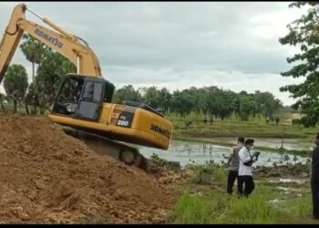 Pemkab Eksekusi Lahan Jalan Masuk Bandara, Walau Masih Ada Warga Menolak