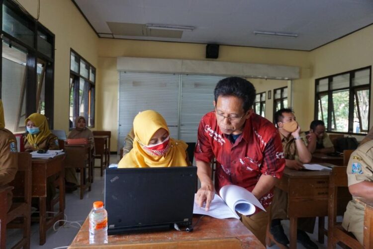 Kadisdik Bone : Regulasi Wajibkan Tunjangan Profesi Biayai Peningkatan Kompetensi Guru