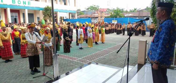 SMAN 1 Bone Gelar Upacara Hari Sumpah Pemuda Dengan Khidmat