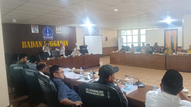 Banggar DPRD Bone Skorsing Pembahasan KUPA PPAS, Peserta Rapat Tidak Lengkap